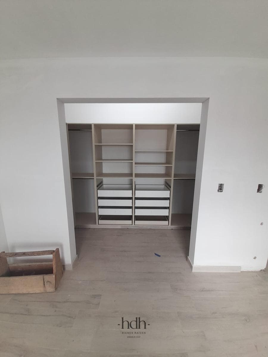 House for Sale: 3-Bedroom, 3-Bathroom Duplex with Barbecue Area and Security System