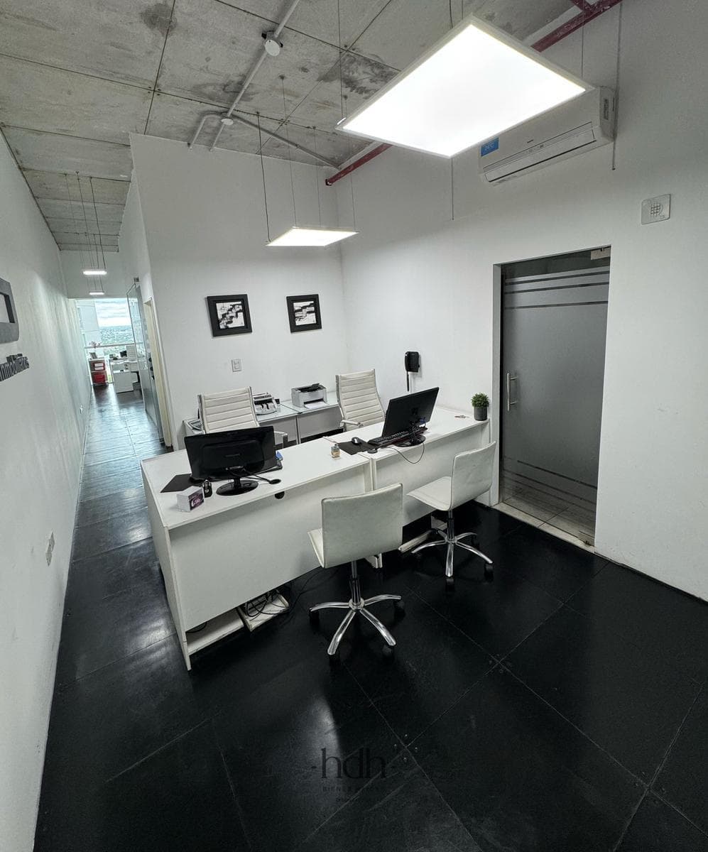 Fully Equipped 90 m2 Office with Kitchen and Underground Parking Space