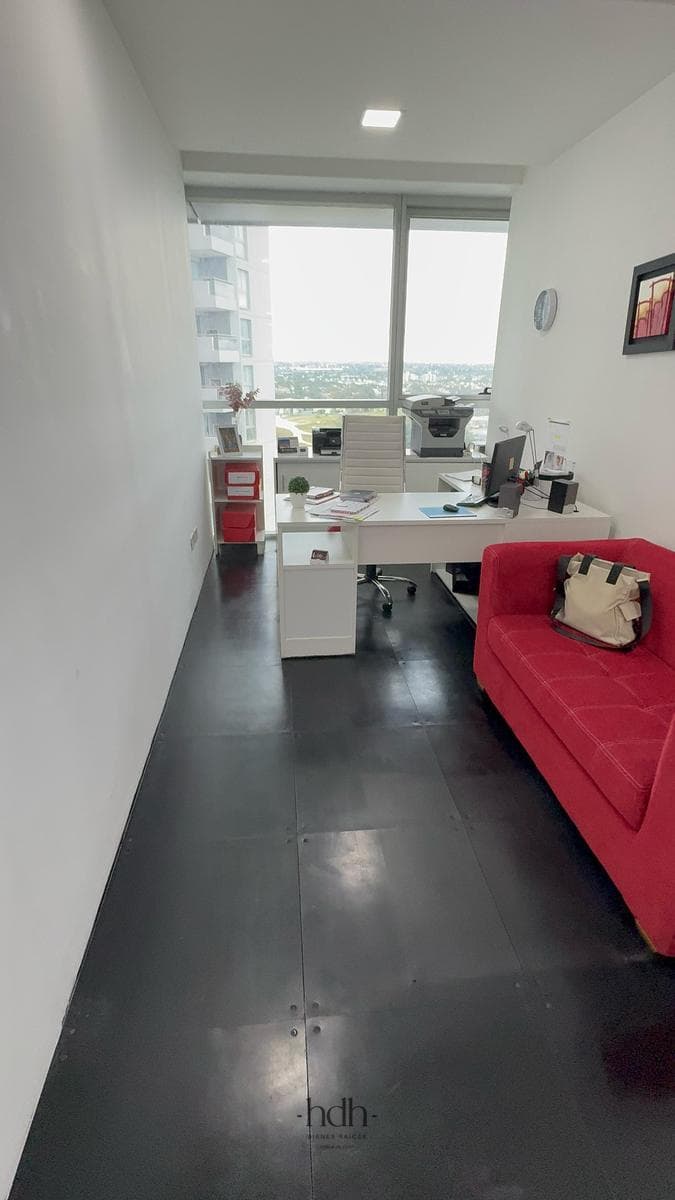 Fully Equipped 90 m2 Office with Kitchen and Underground Parking Space