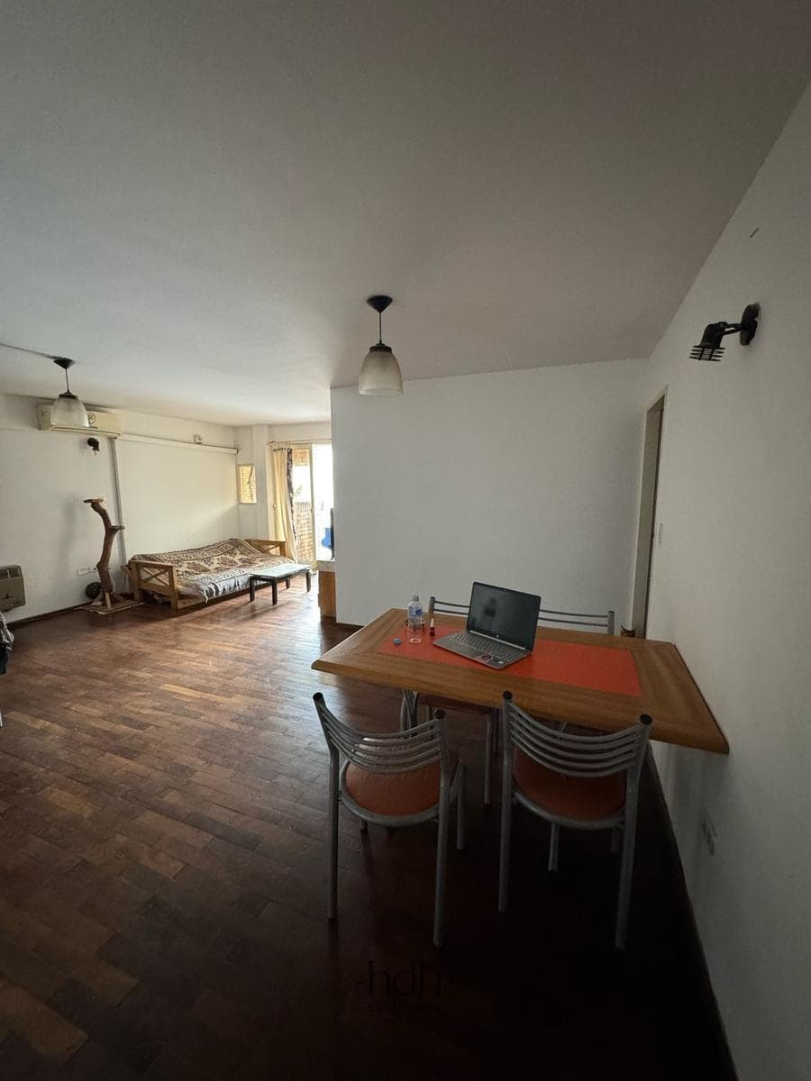 2-Bedroom, 2-Bathroom Apartment in Nueva Córdoba with a Balcony and a Spacious Living-Dining Room