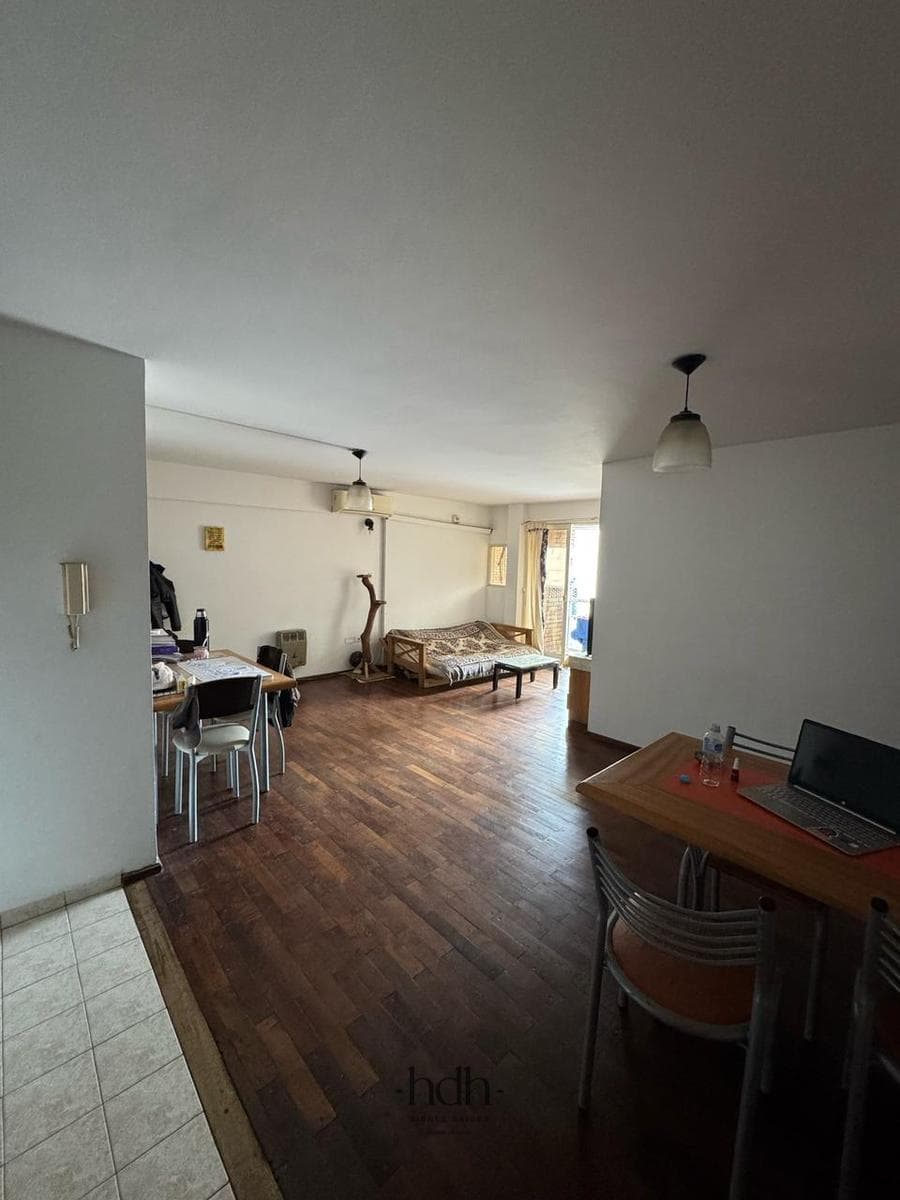 2-Bedroom, 2-Bathroom Apartment in Nueva Córdoba with a Balcony and a Spacious Living-Dining Room