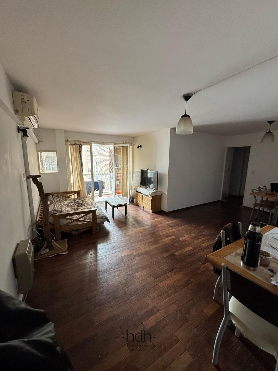 2-Bedroom, 2-Bathroom Apartment in Nueva Córdoba with a Balcony and a Spacious Living-Dining Room