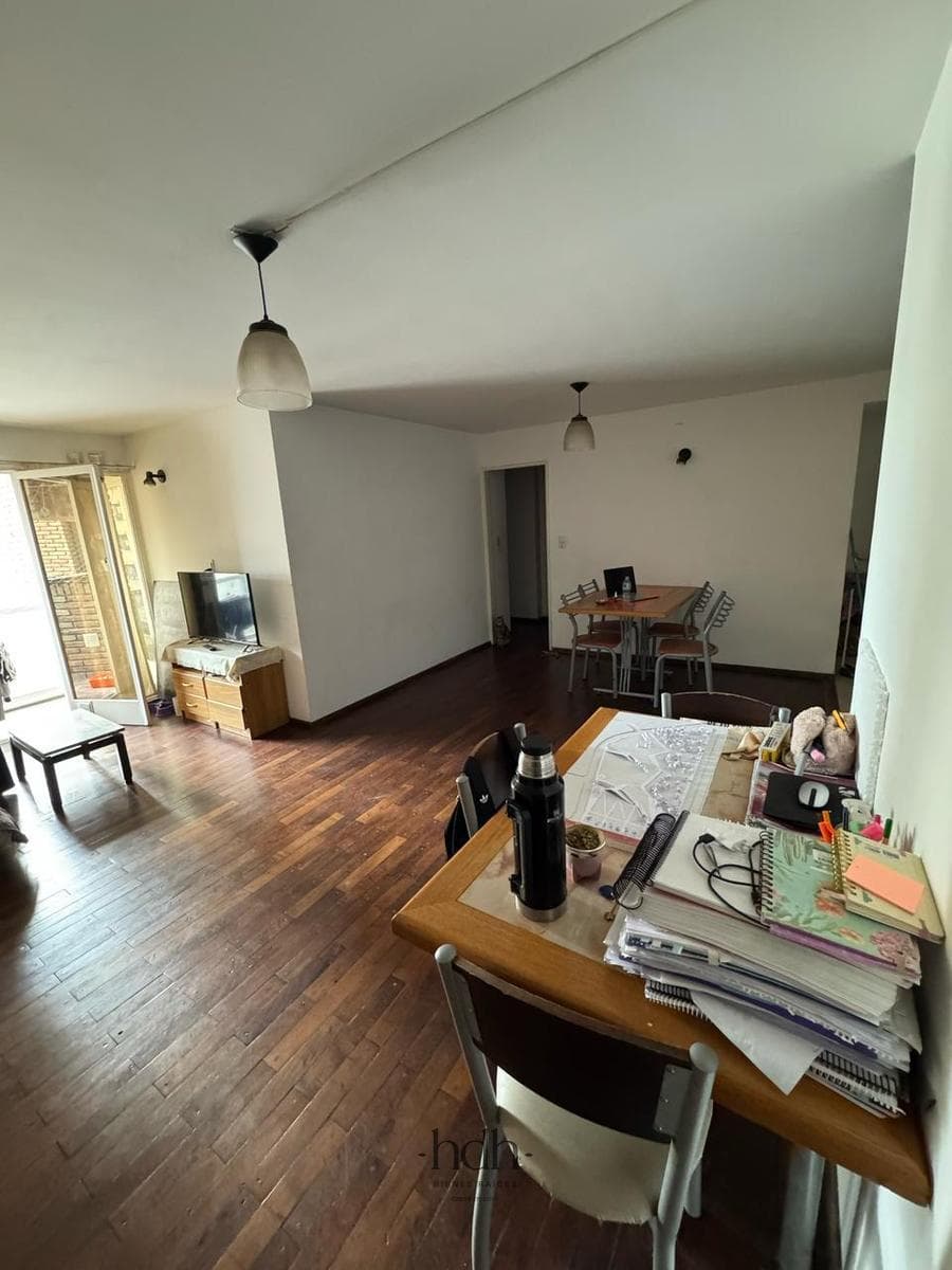 2-Bedroom, 2-Bathroom Apartment in Nueva Córdoba with a Balcony and a Spacious Living-Dining Room