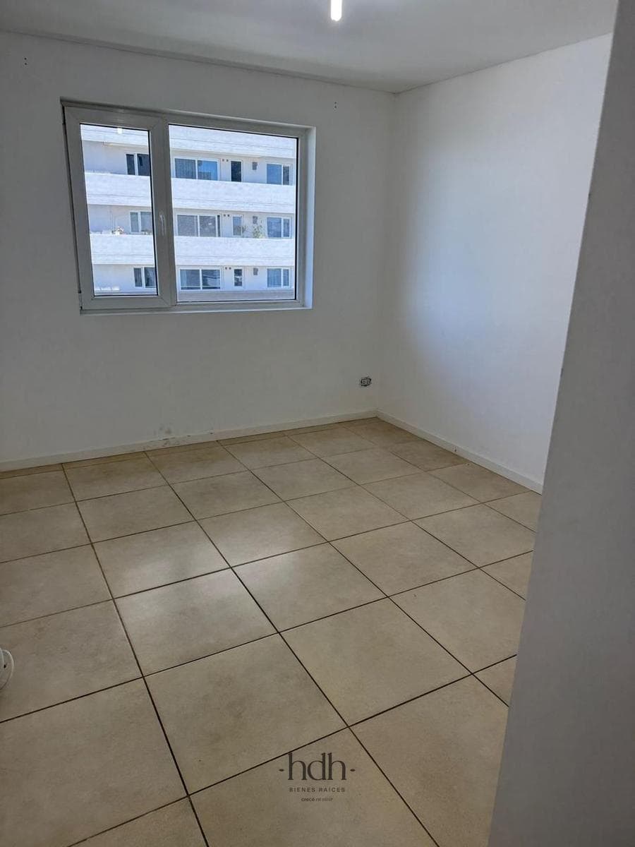 1-Bedroom Apartment in General Paz with Amenities, 12th Floor