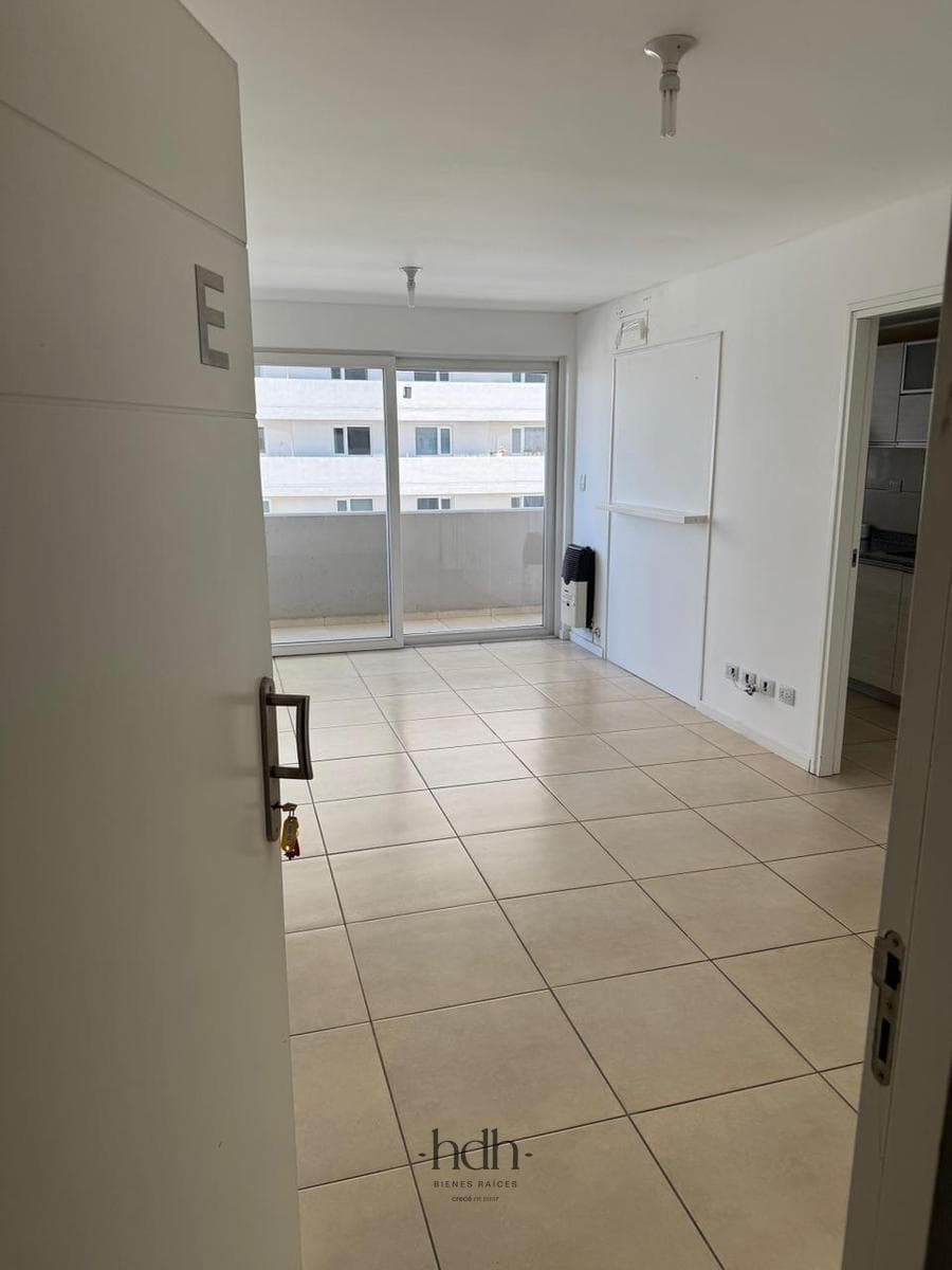 1-Bedroom Apartment in General Paz with Amenities, 12th Floor