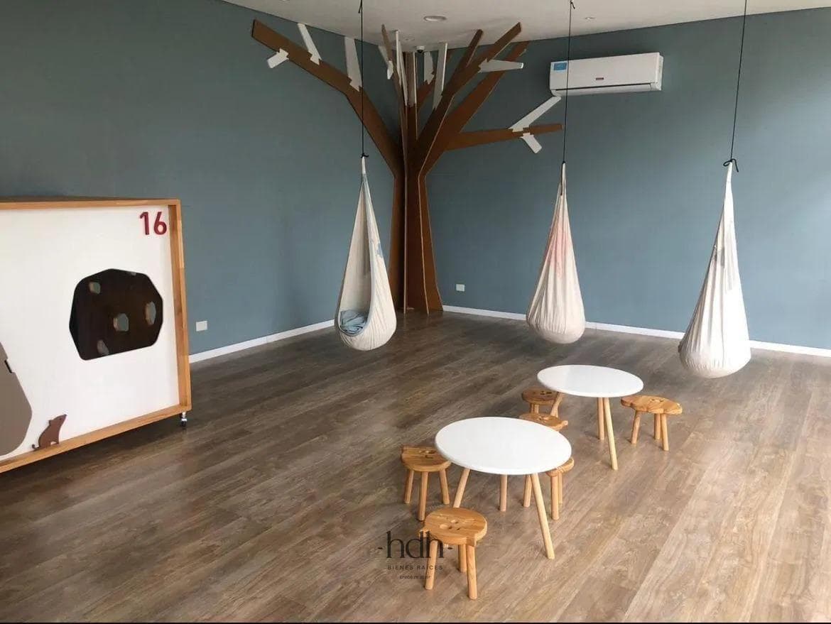 Apartment in General Paz: 1 bedroom, separate kitchen, 22nd floor, with amenities