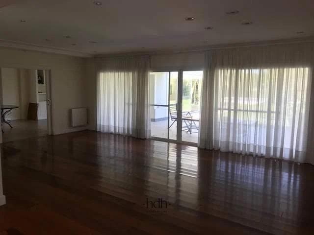 Luxury Home in Jockey Club