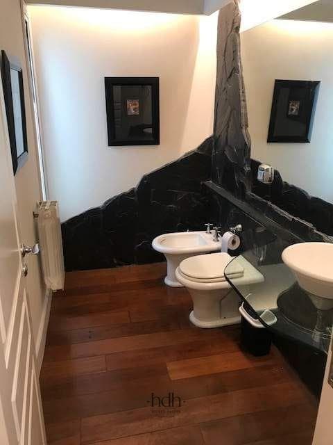 Luxury Home in Jockey Club