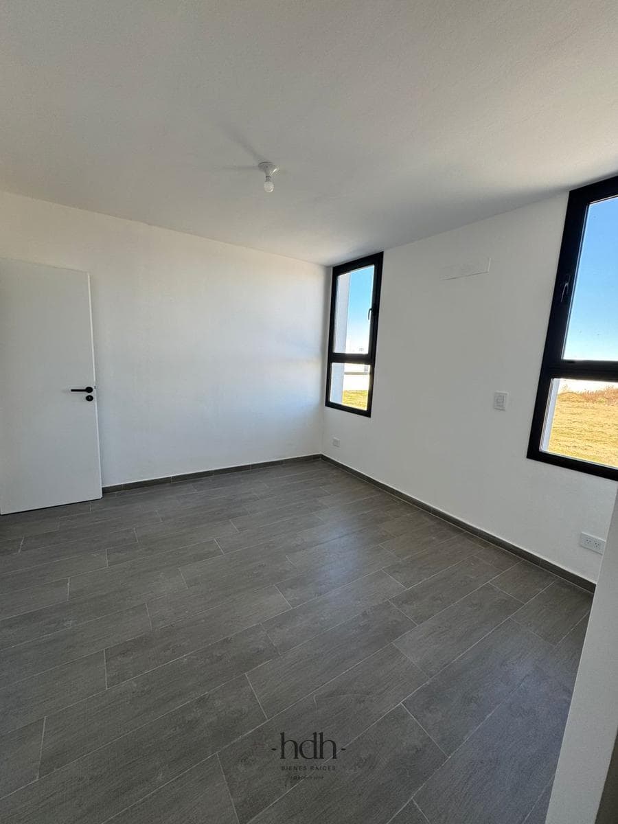 3-Bedroom, 3-Bathroom Duplex with Garage and Barbecue Area
