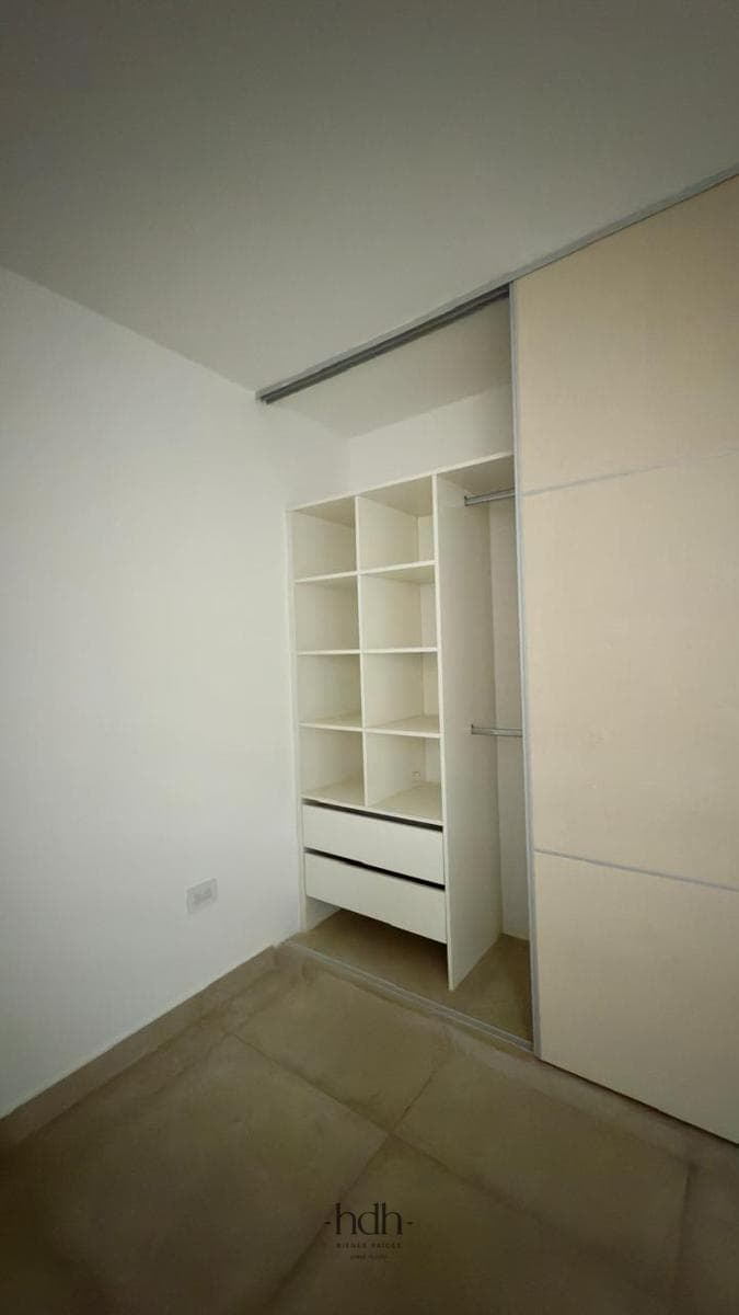 House on Docta Boulevard: 2 bedrooms, 2 bathrooms, patio, security