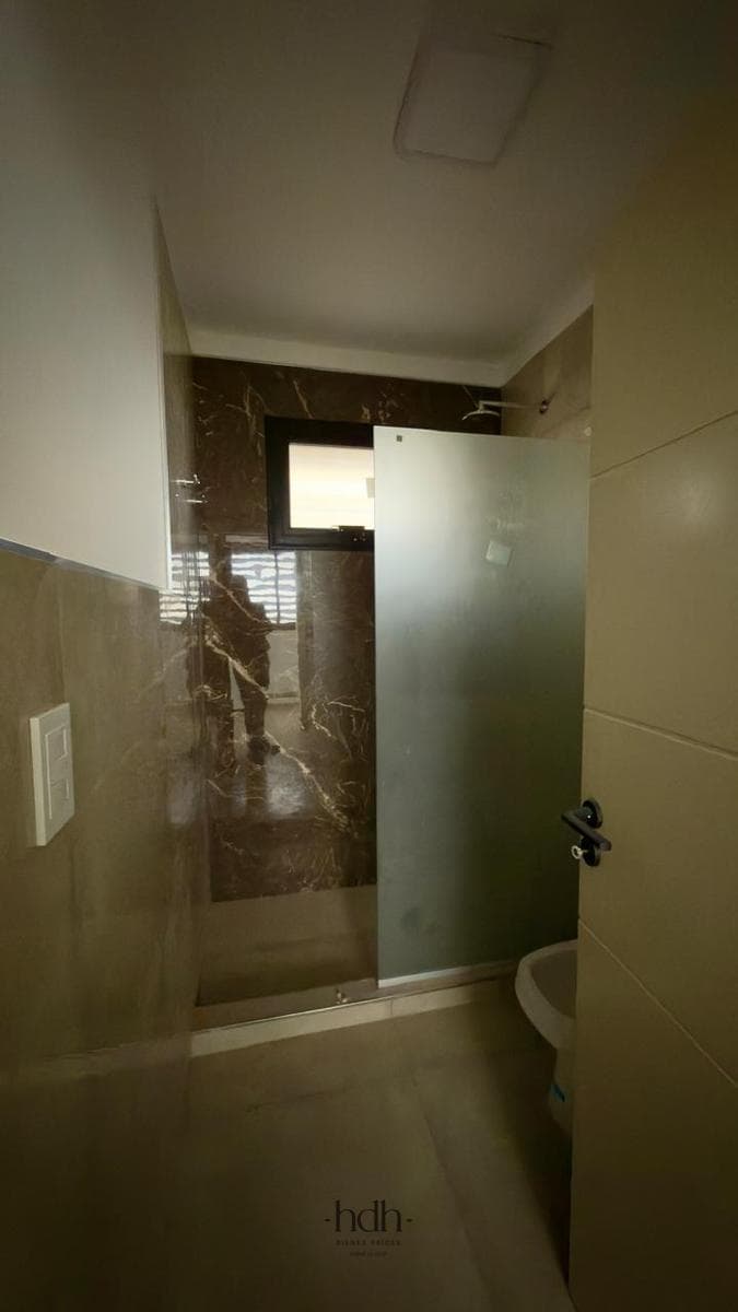 House on Docta Boulevard: 2 bedrooms, 2 bathrooms, patio, security