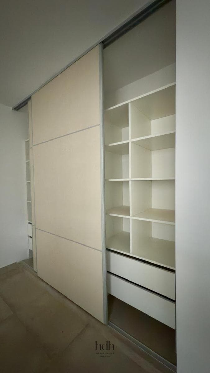 House on Docta Boulevard: 2 bedrooms, 2 bathrooms, patio, security