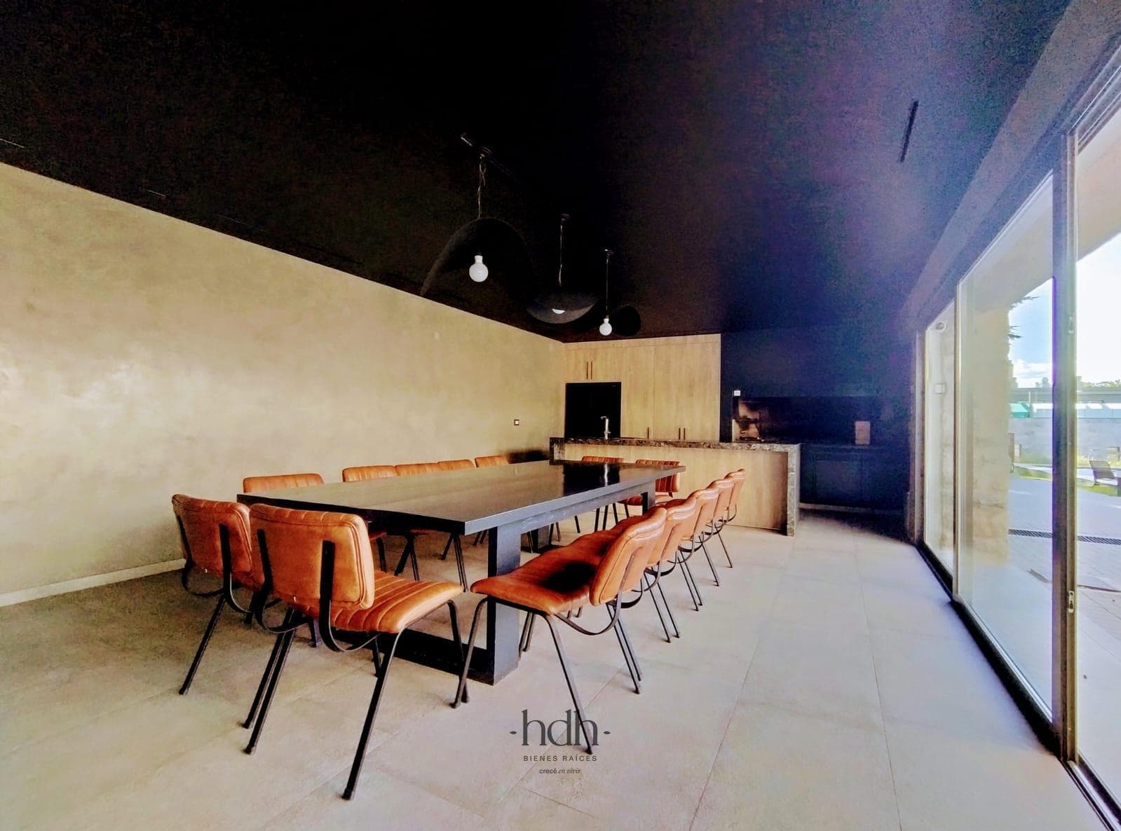 Apartment for sale in Villa Belgrano: 2 bedrooms, 2 bathrooms, with garage and amenities