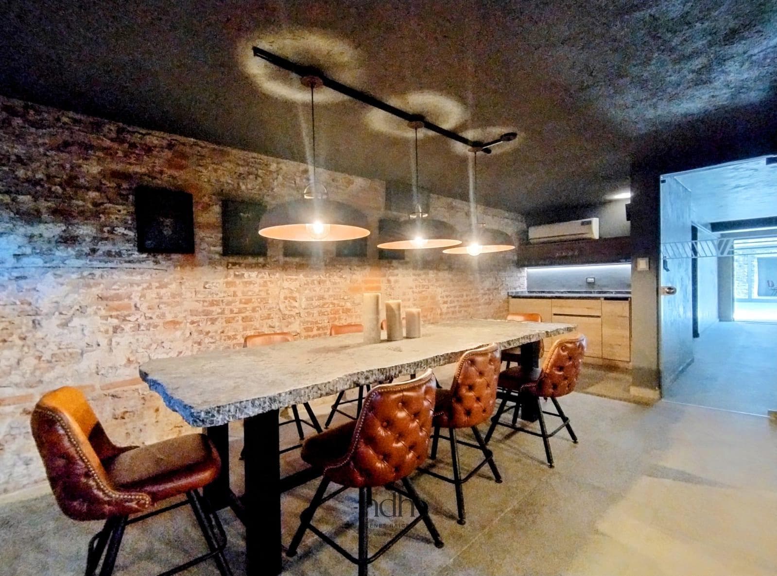 Apartment for sale in Villa Belgrano: 2 bedrooms, 2 bathrooms, with garage and amenities