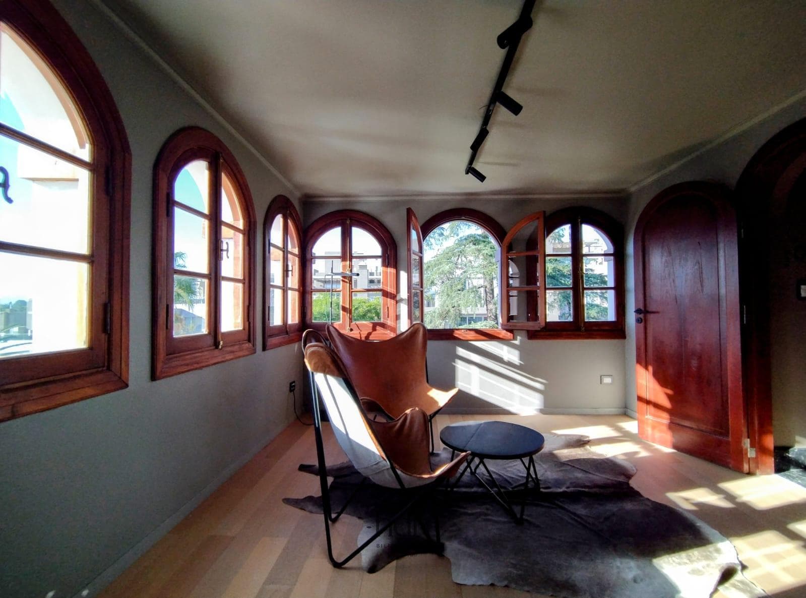 Apartment for sale in Villa Belgrano: 2 bedrooms, 2 bathrooms, with garage and amenities