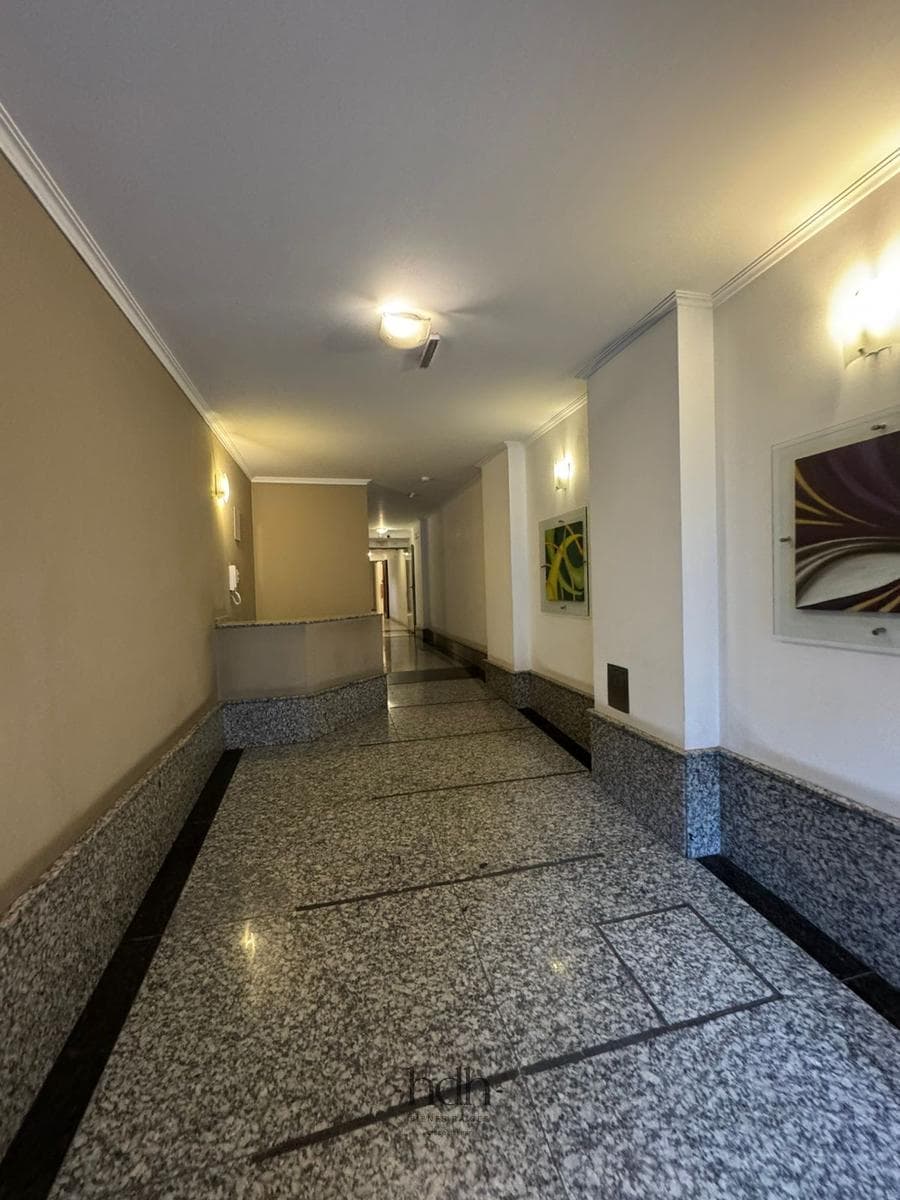 Apartment for Sale: 2 Bedrooms, 2 Bathrooms