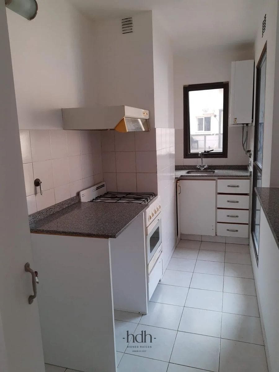 Apartment for sale in Nueva Córdoba: 2 bedrooms, balcony