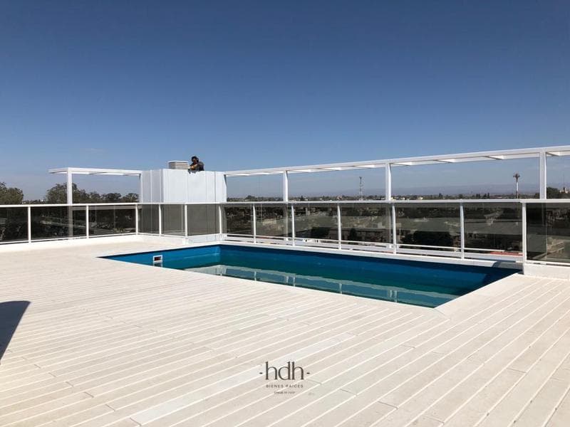 Luxury Apartment for Rent (University City)