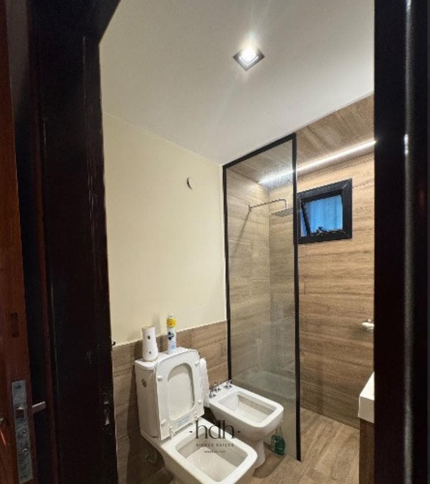 House for sale in Salsipuedes: 3 bedrooms, 3 bathrooms, pool