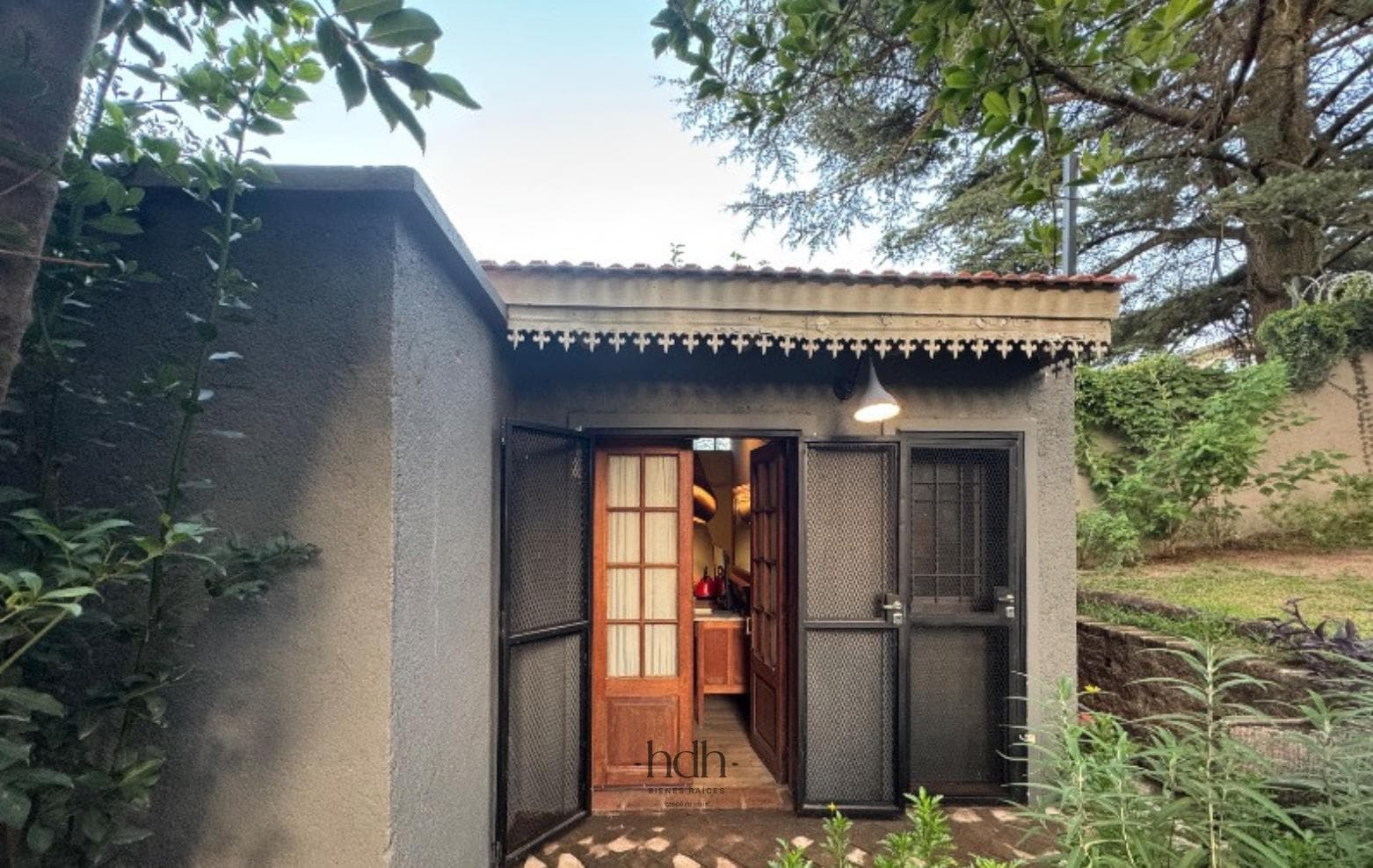 House for sale in Salsipuedes: 3 bedrooms, 3 bathrooms, pool