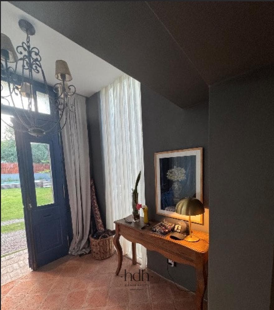 House for sale in Salsipuedes: 3 bedrooms, 3 bathrooms, pool