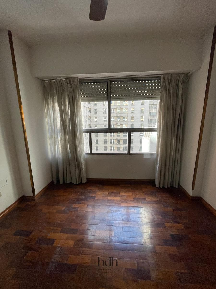 3-bedroom apartment for sale with a balcony and terrace in Nueva Córdoba