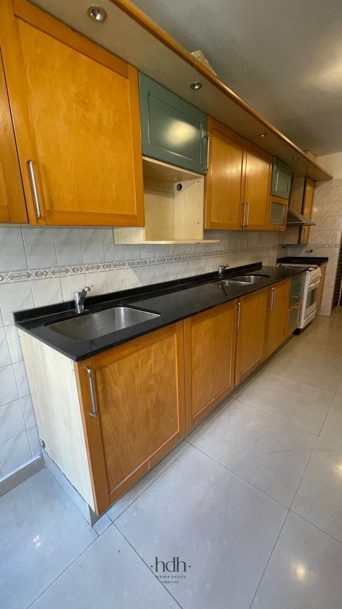 3-bedroom apartment for sale with a balcony and terrace in Nueva Córdoba