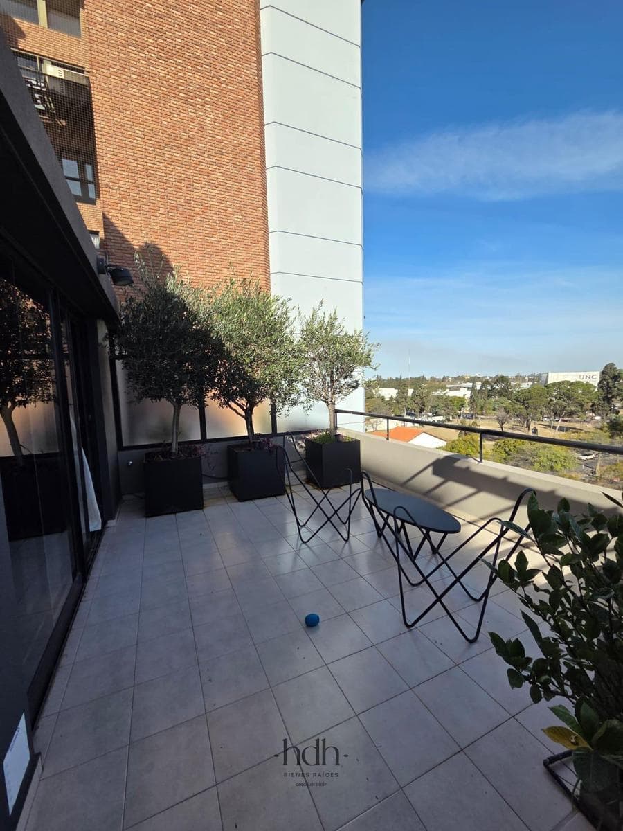 Apartment for Sale: 2-bedroom, 2-bathroom apartment with a terrace and garage