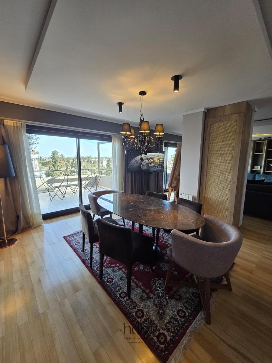 Apartment for Sale: 2-bedroom, 2-bathroom apartment with a terrace and garage