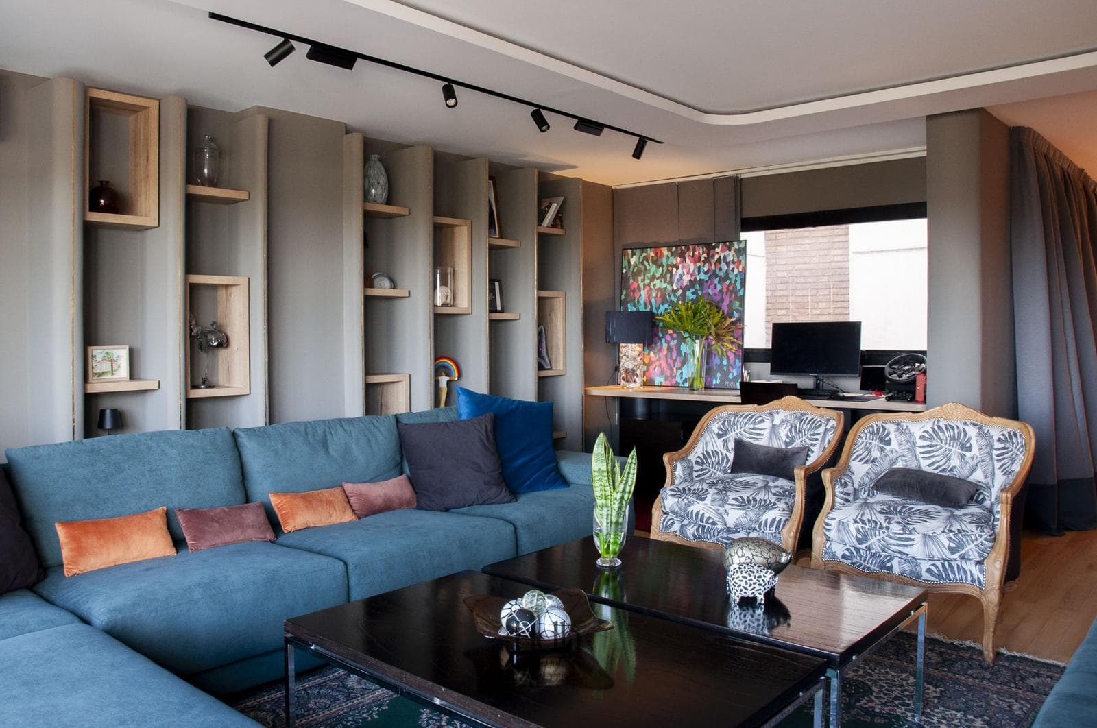 Apartment for Sale: 2-bedroom, 2-bathroom apartment with a terrace and garage
