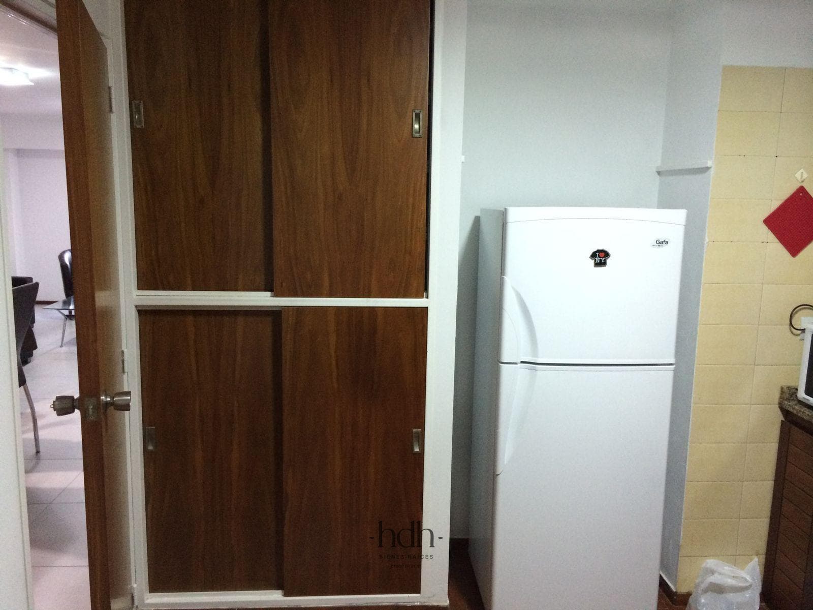 3-bedroom, 2-bathroom apartment in Nueva Córdoba with a garage