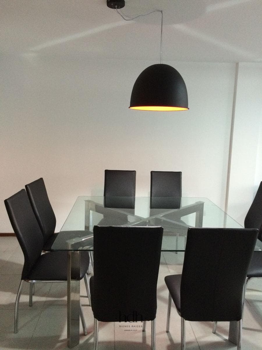 3-bedroom, 2-bathroom apartment in Nueva Córdoba with a garage