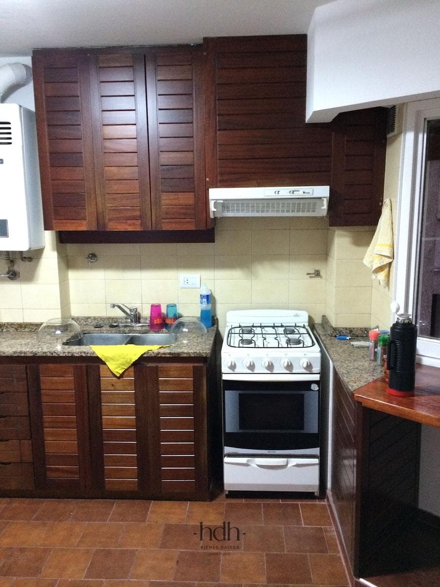 3-bedroom, 2-bathroom apartment in Nueva Córdoba with a garage