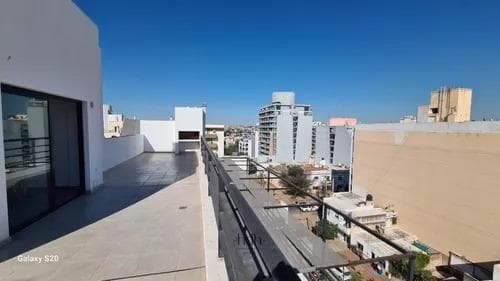 Apartment for sale on General Paz: 2 bedrooms, terrace, 3 bathrooms