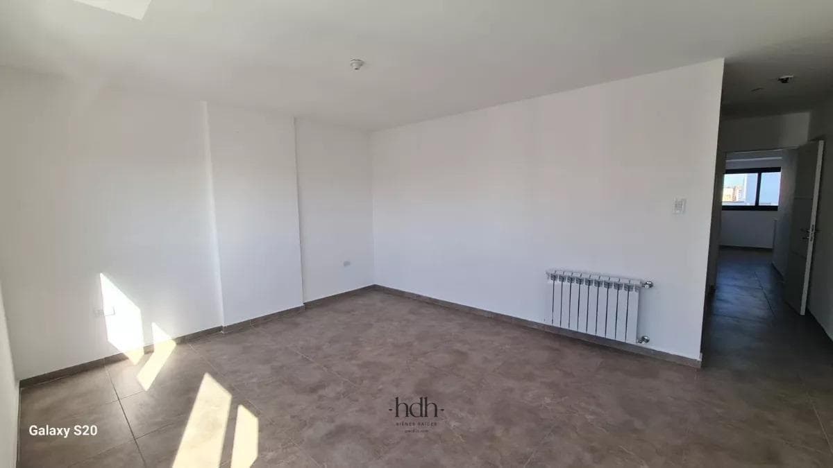 Apartment for sale on General Paz: 2 bedrooms, terrace, 3 bathrooms