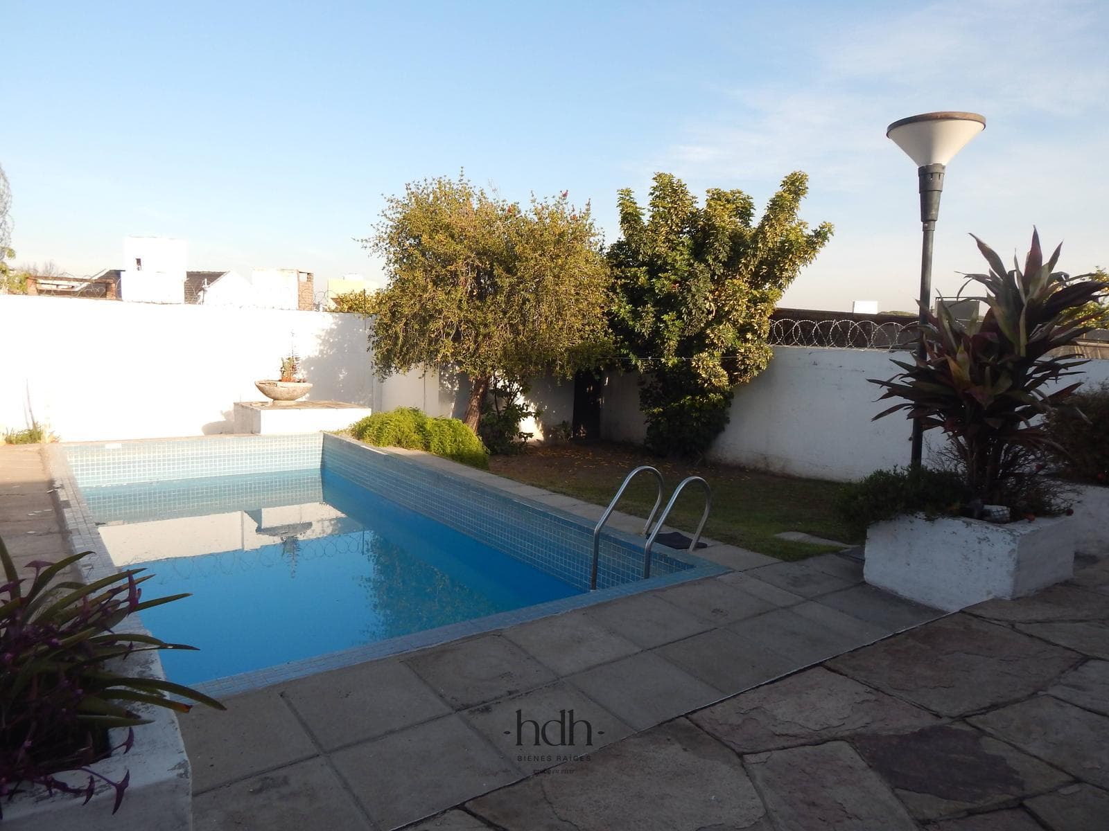 3-Bedroom House in San Vicente Parque—Eligible for a Loan