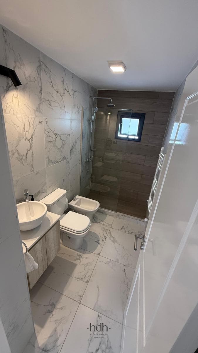 New apartment for sale in Córdoba: 3 bedrooms, 3 bathrooms, with amenities—TORRE AURUS