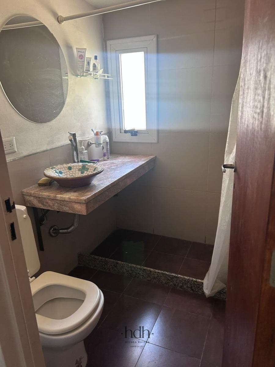 3-bedroom house for sale with a patio and pool in Villa Belgrano