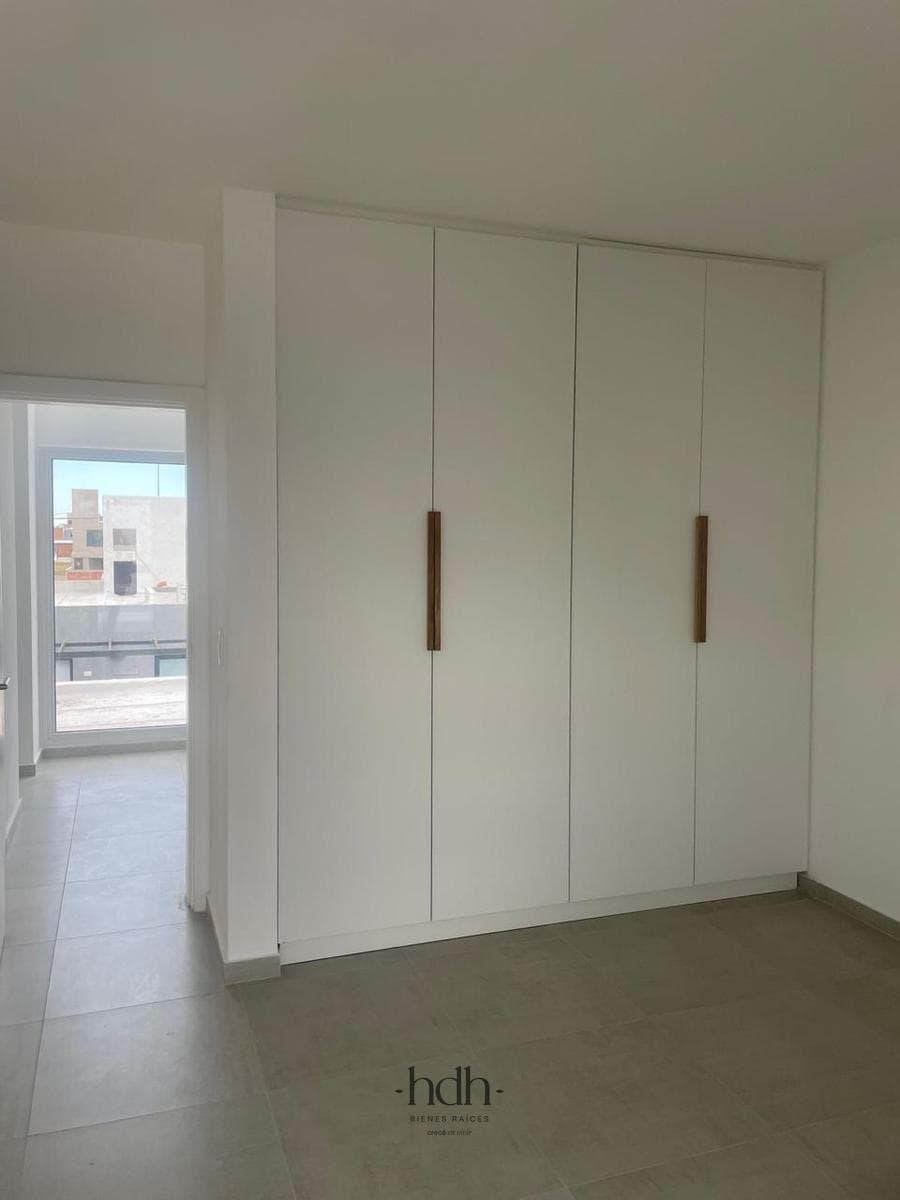 House for Sale in Colinas de Manantiales: 2 bedrooms, 1 bathroom, with a patio
