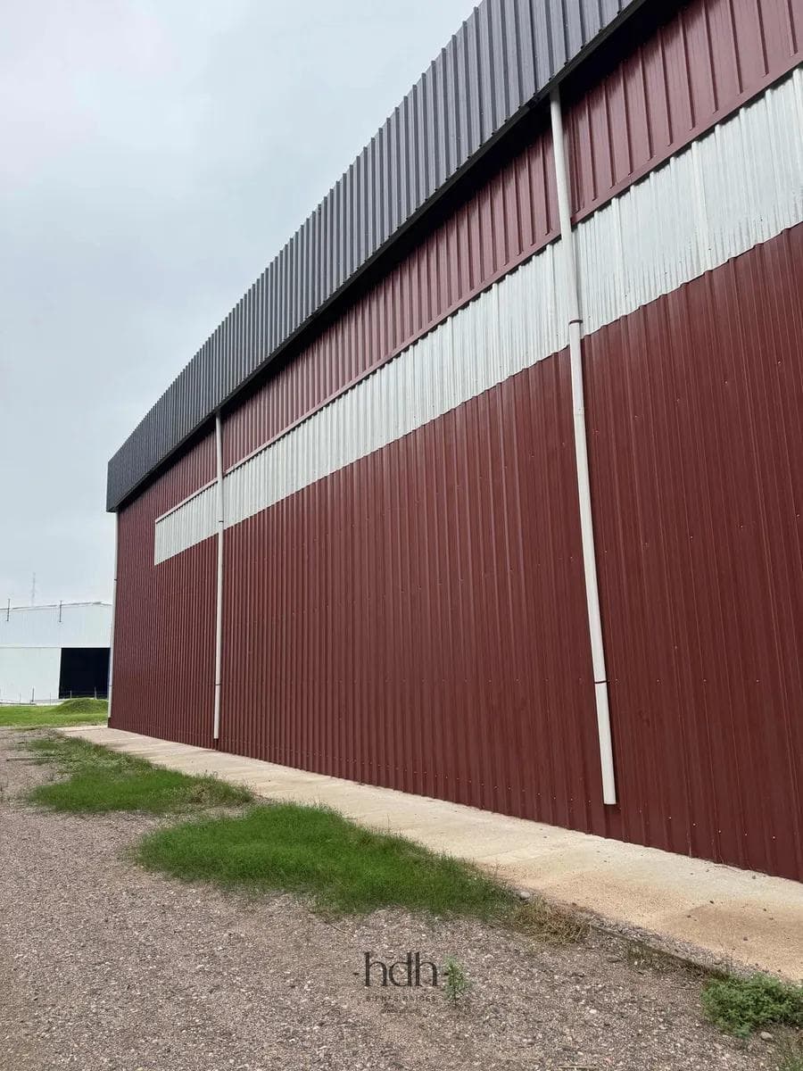 600 m² warehouse for rent in Córdoba City, Polo 52