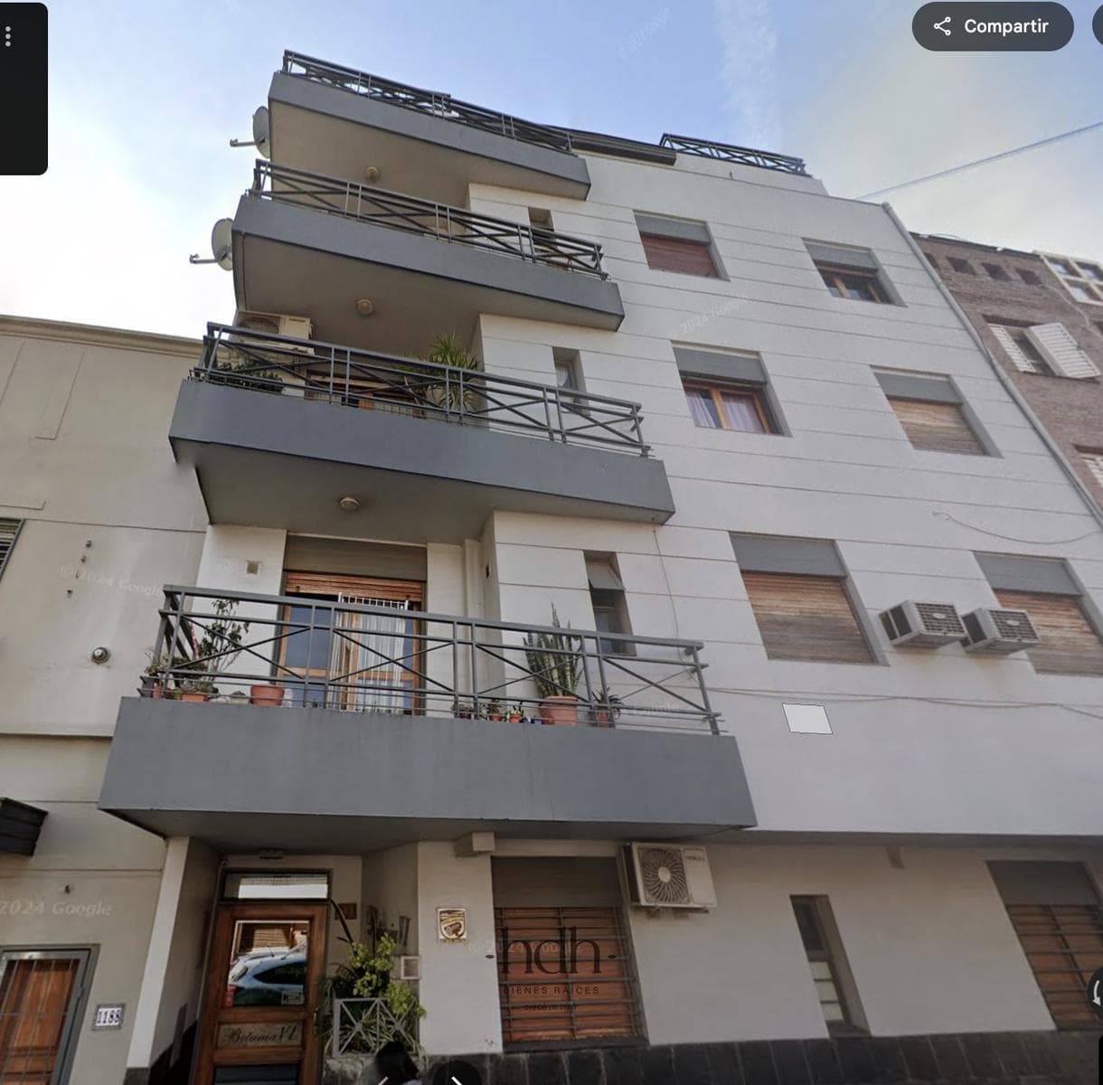 2-Bedroom Apartment for Sale in the Alberdi Neighborhood