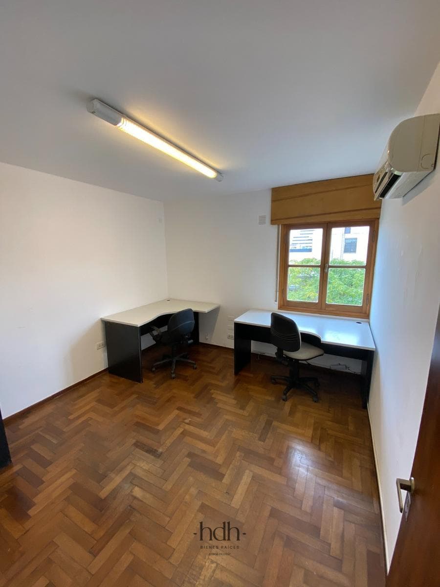 Mansion for sale—great investment opportunity in the General Paz neighborhood
