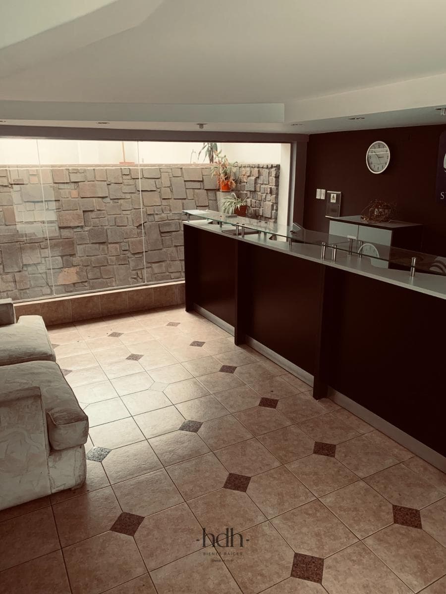 Mansion for sale—great investment opportunity in the General Paz neighborhood