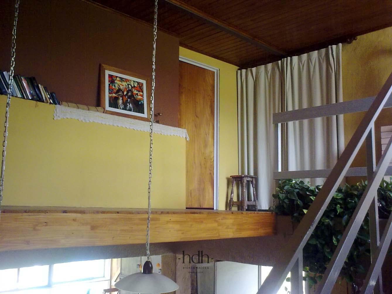 Vacation home for sale with 10 rooms and 9 bedrooms in Calamuchita