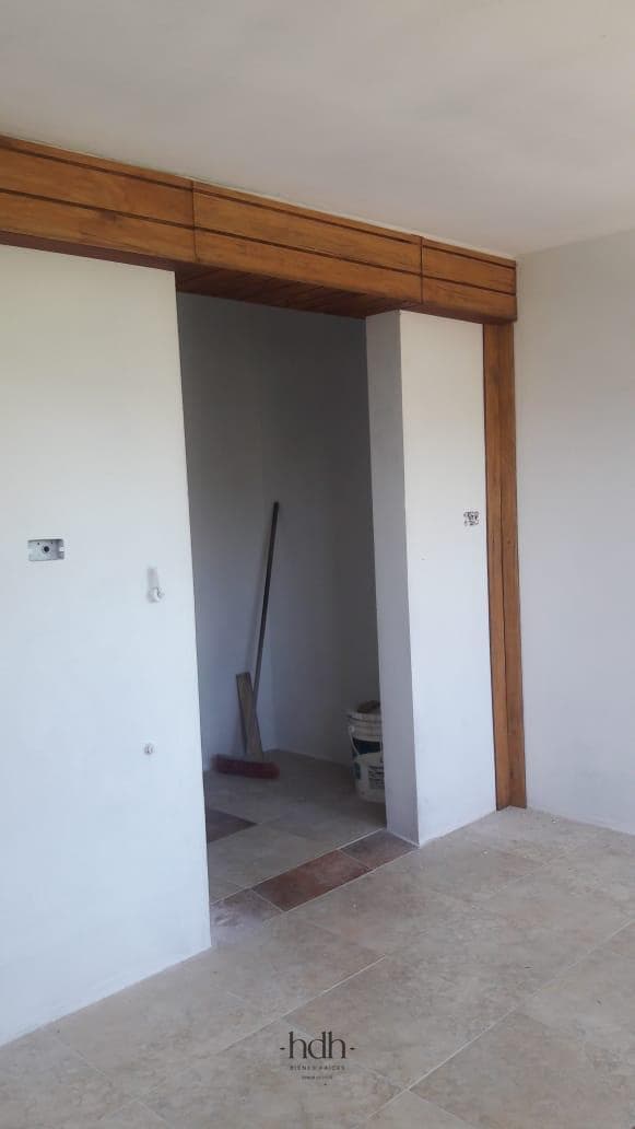 Vacation home for sale with 10 rooms and 9 bedrooms in Calamuchita
