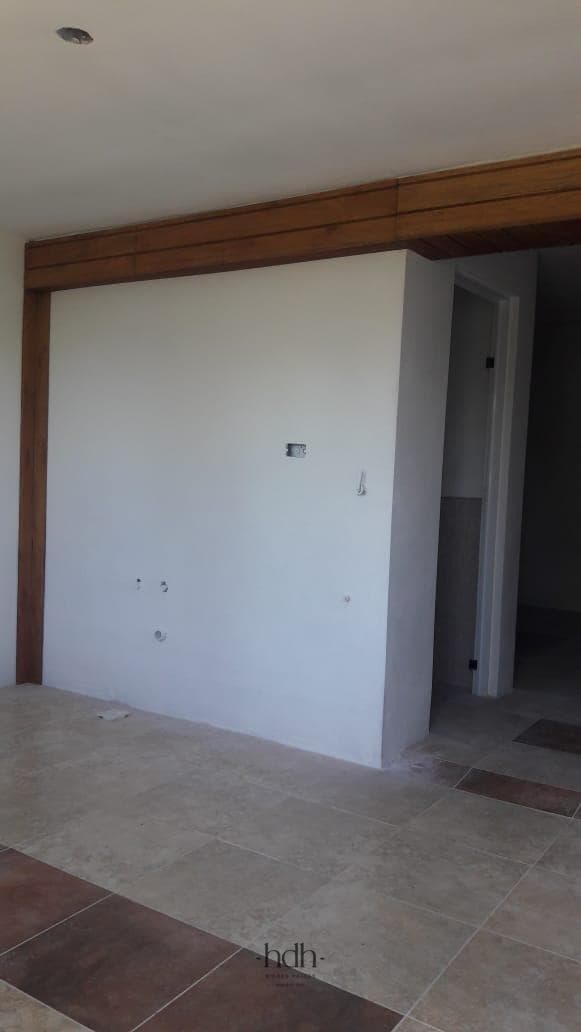 Vacation home for sale with 10 rooms and 9 bedrooms in Calamuchita