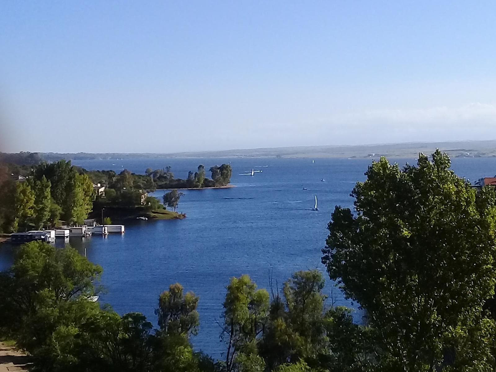 Vacation home for sale with 10 rooms and 9 bedrooms in Calamuchita