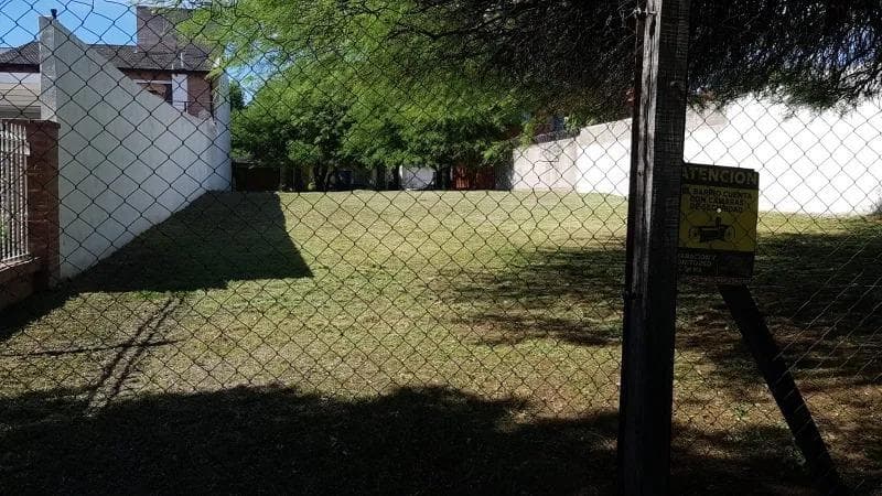 Land for Sale in Jardines del Jockey, 375 m²