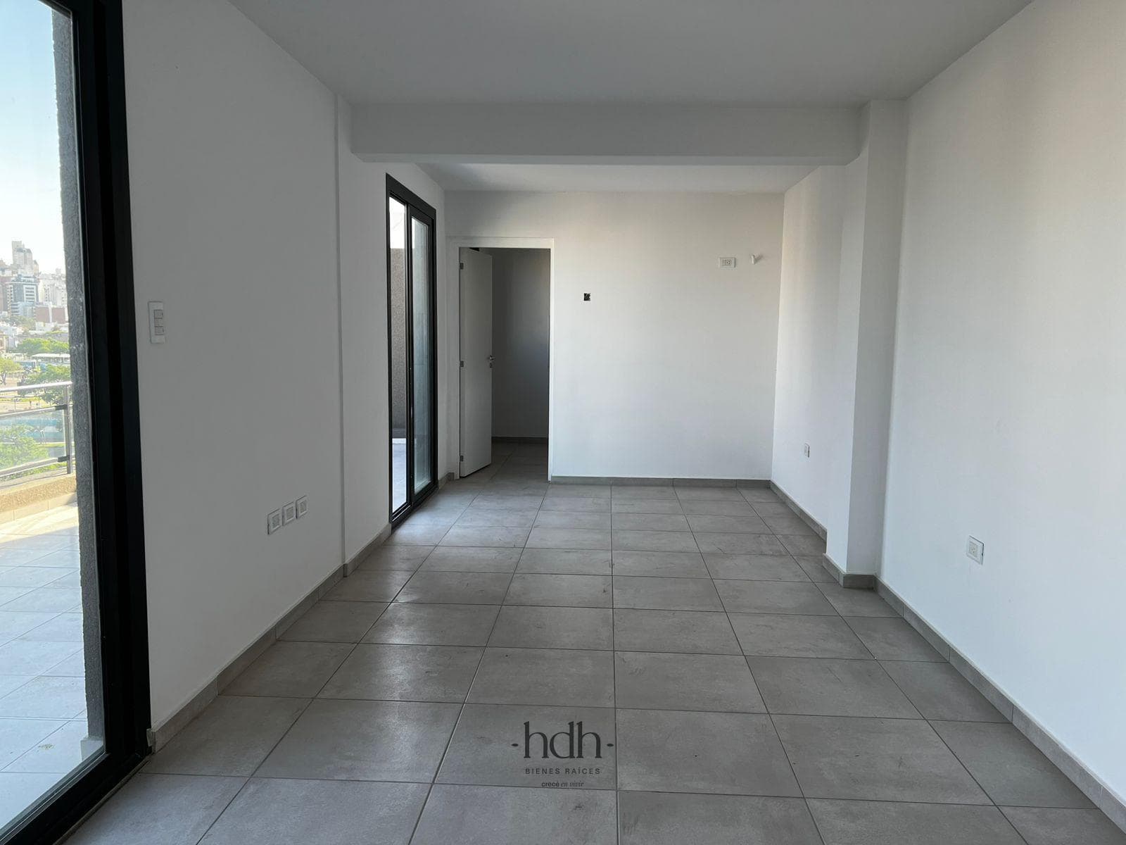 2-bedroom apartment for sale on General Paz, on 27 de Mayo Street