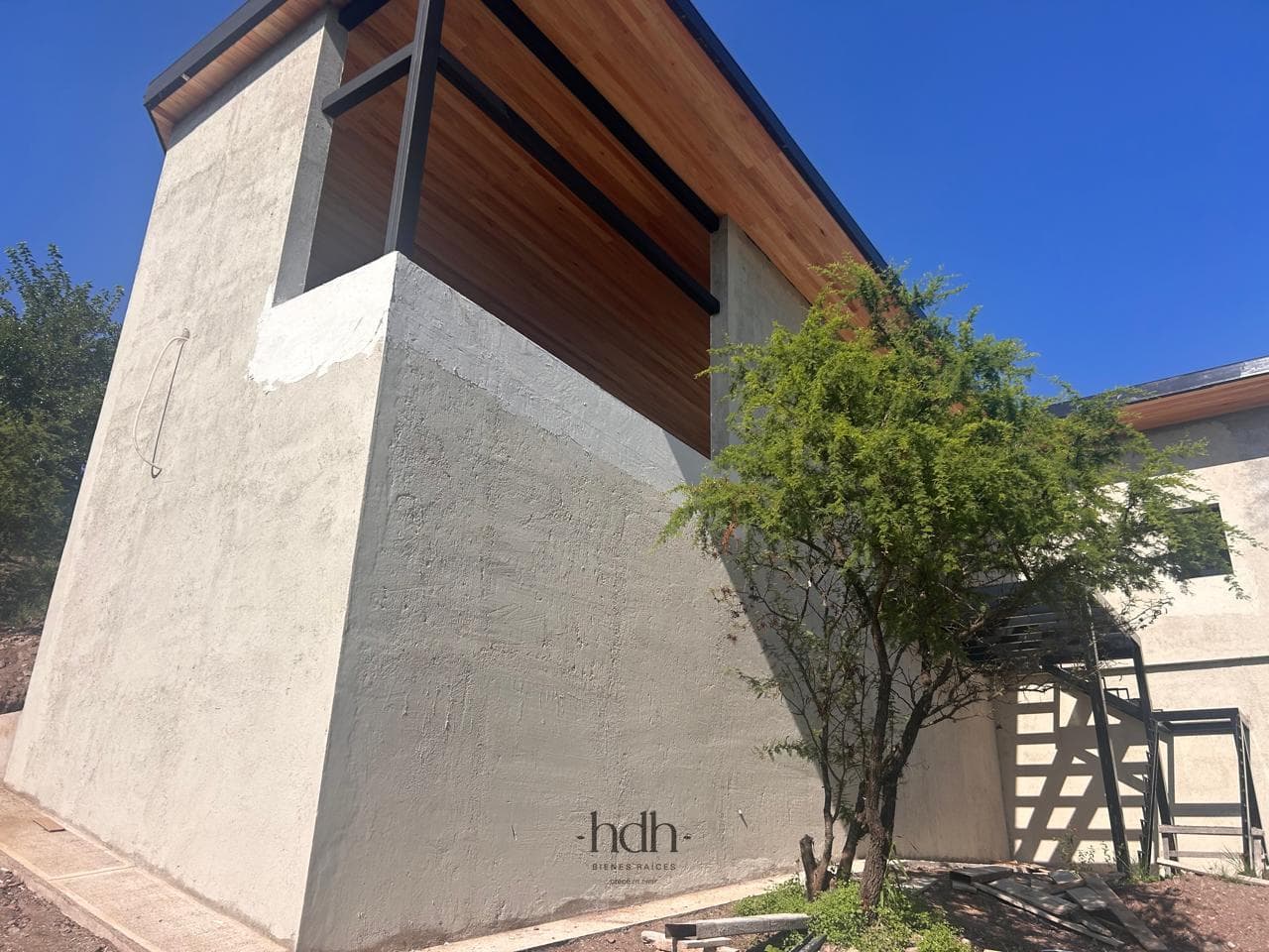 Brand-New House in Q2 with 3 Bedrooms